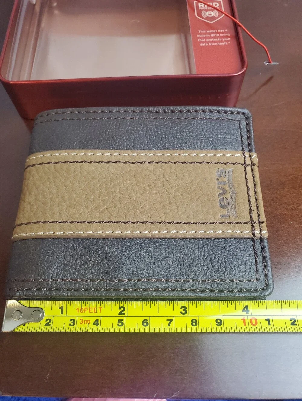Vintage Levi's Men's Tan And Black Bi-fold Wallet NIB